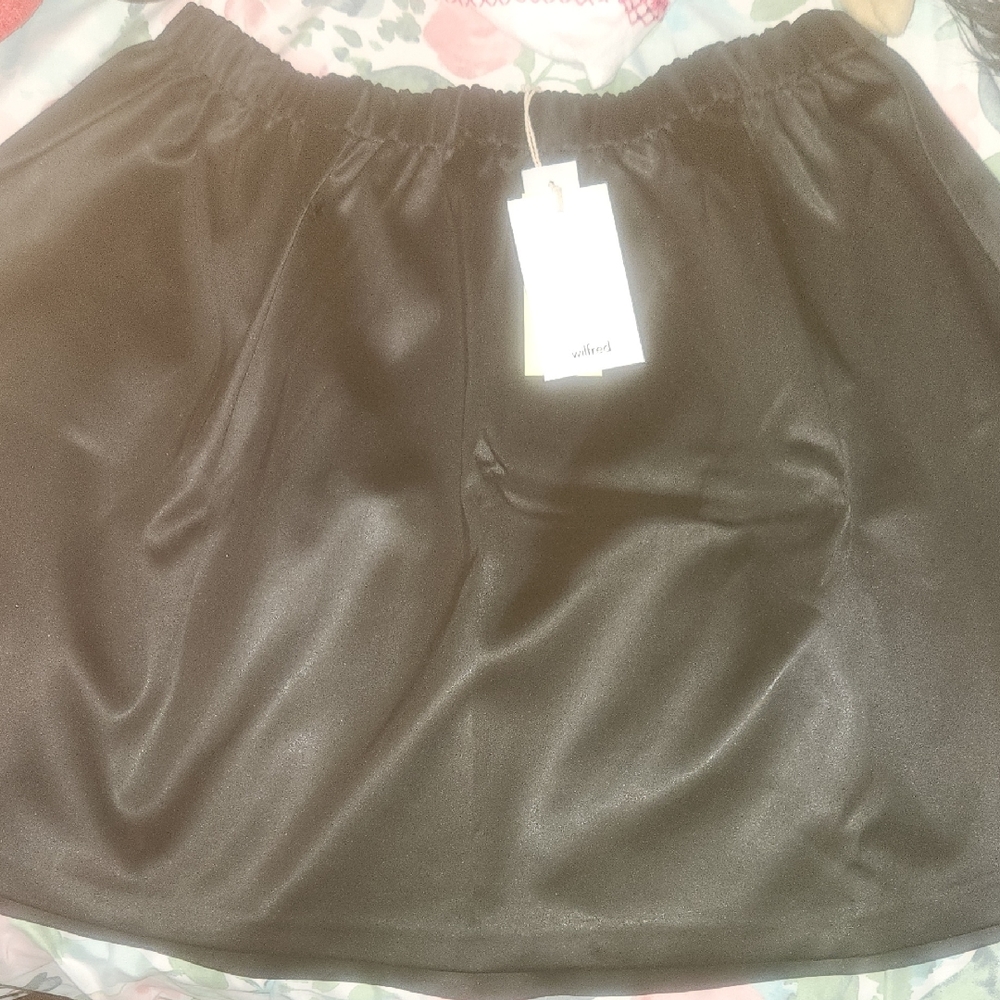 Scarlett Black Bubble Mini Skirt for Casual Wear